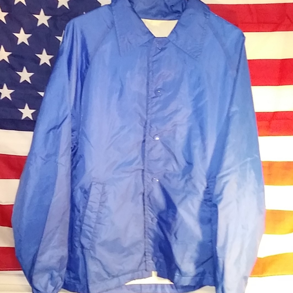 COPY - EAGLES RIDGE BABY BLUE WINDBREAKER SIZE MED.